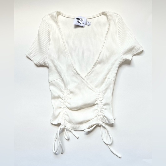 Princess Polly Carmend top white ribbed v neck with ruched tie fastening size 0 - Picture 2 of 5